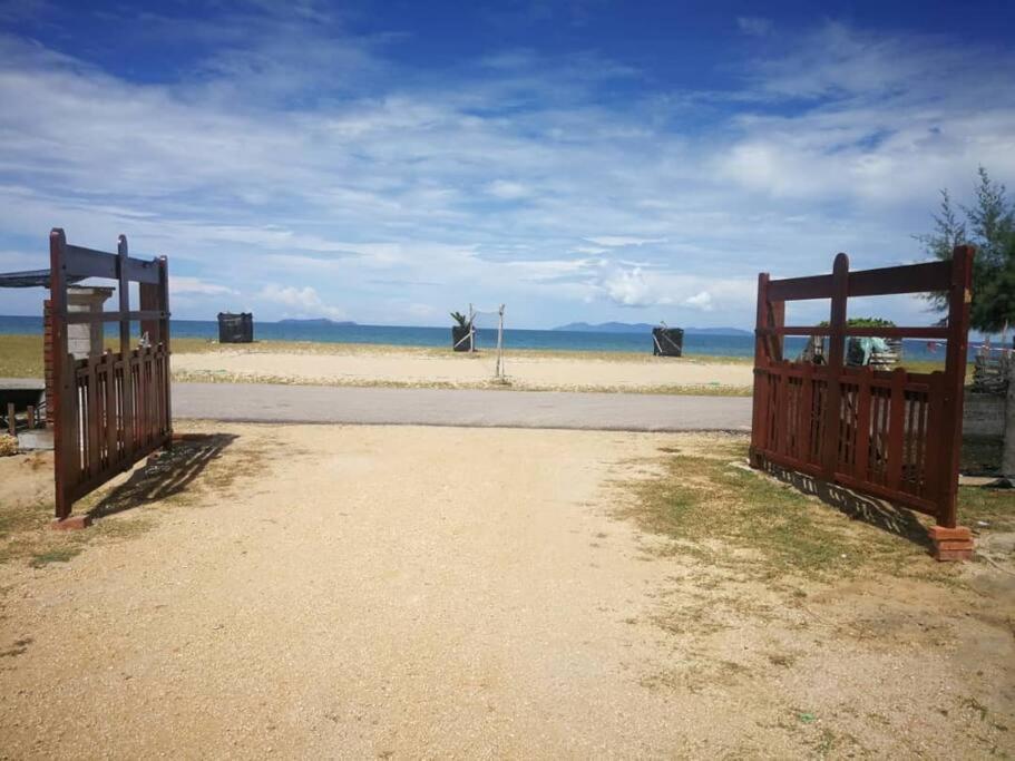 Rembulan Escape Bell Tent 1 Kampung Penarik Eksteriør bilde