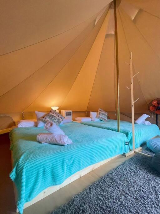 Rembulan Escape Bell Tent 1 Kampung Penarik Eksteriør bilde